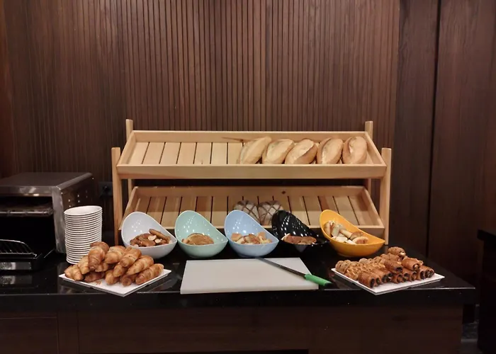 Ramada By Wyndham Istanbul Umraniye