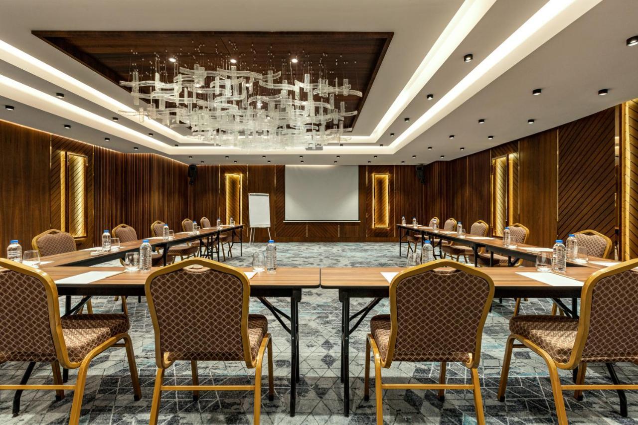 Otel Ramada By Wyndham Umraniye *