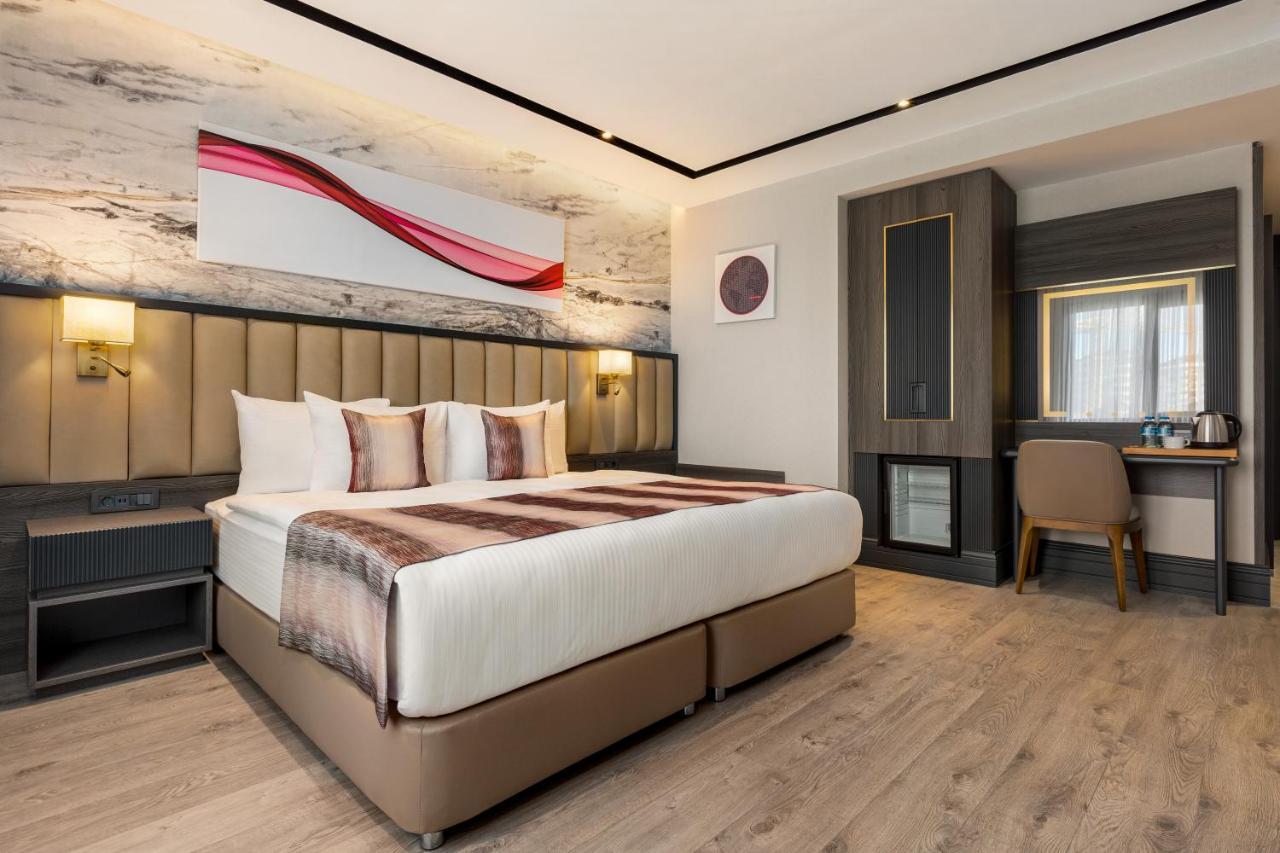 Ramada By Wyndham Umraniye * İstanbul